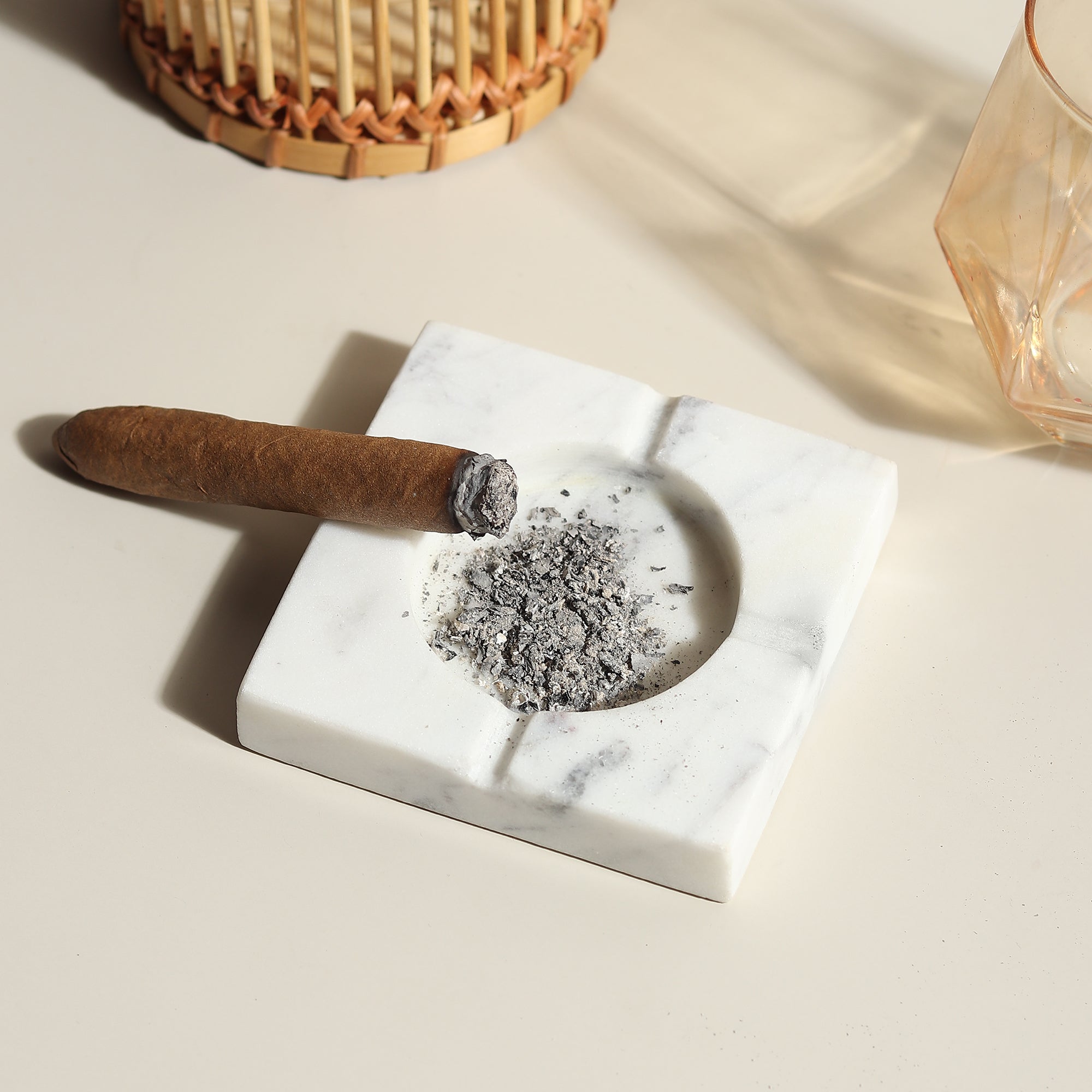 ASH TRAY